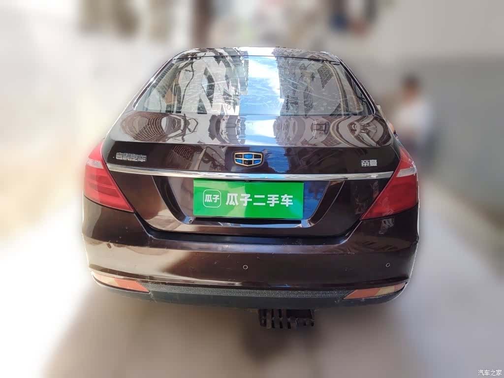 Geely Emgrand, 2017 4