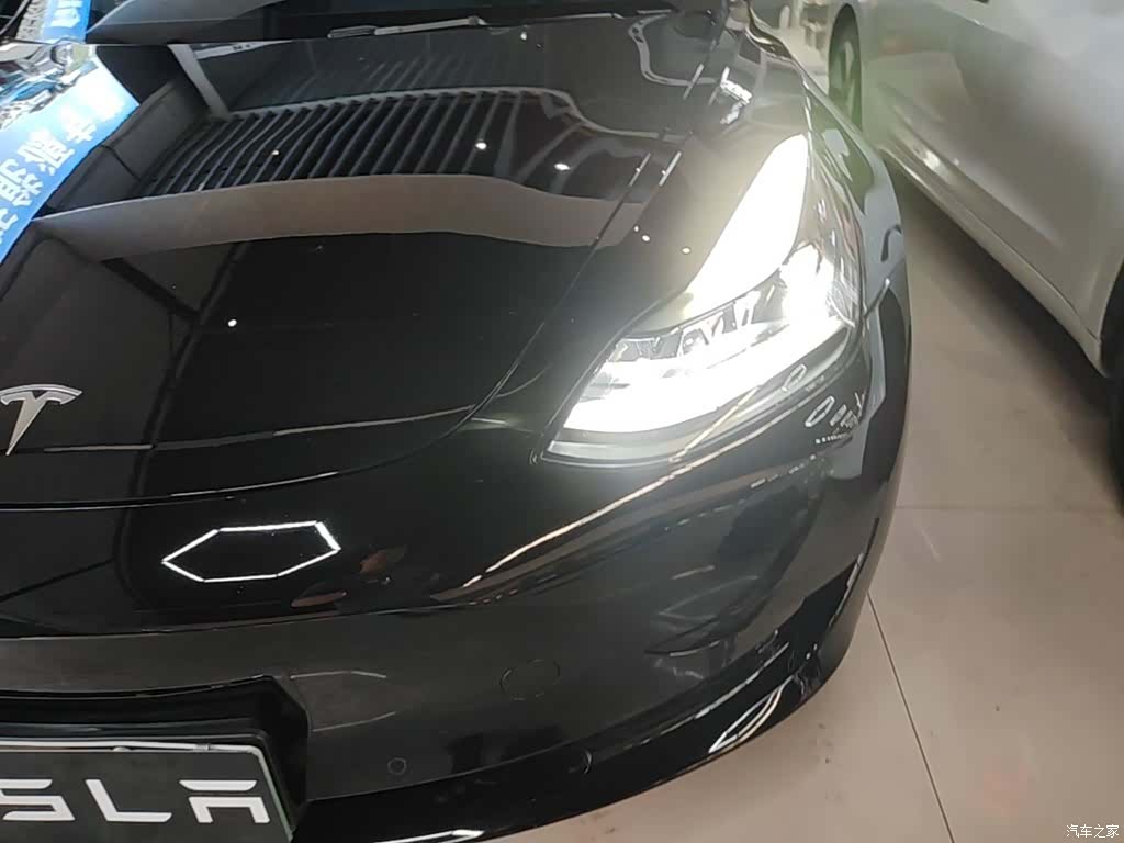 Tesla Model 3, 2023 24