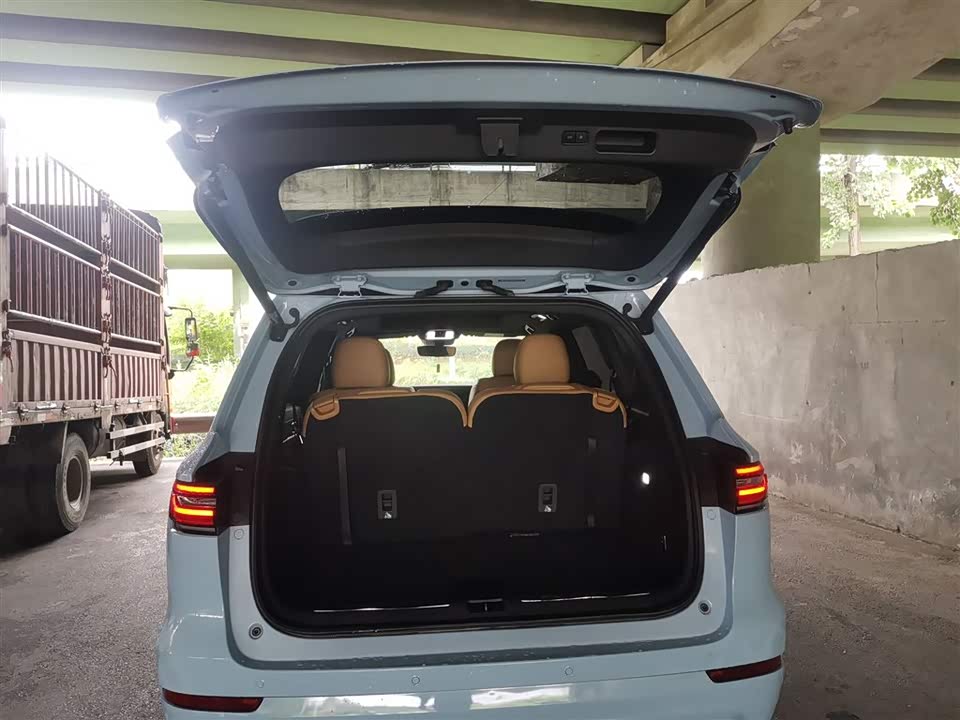 Li Auto Ideal ONE Li Auto Ideal ONE