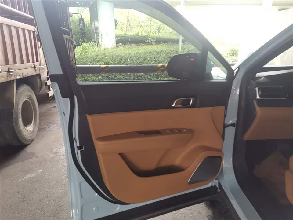 Li Auto Ideal ONE Li Auto Ideal ONE