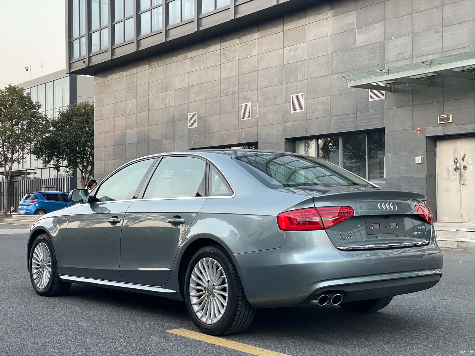 Audi A4L, 2015 15