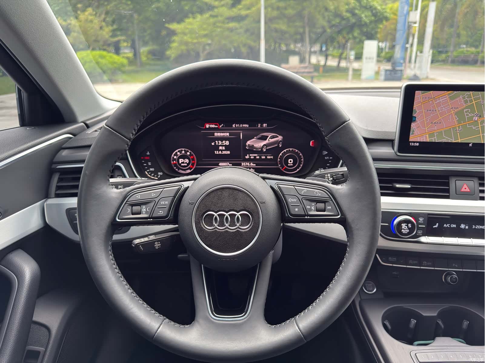 Audi A4L, 2018 11