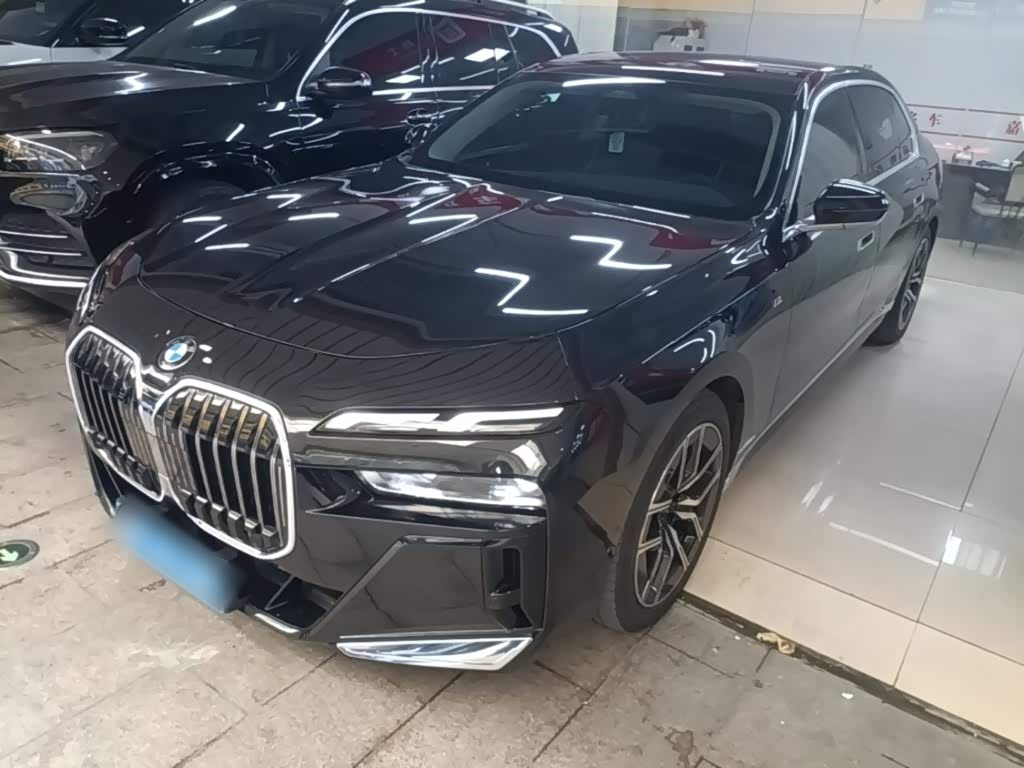 BMW 7 Series 7 2023 735Li M Sport