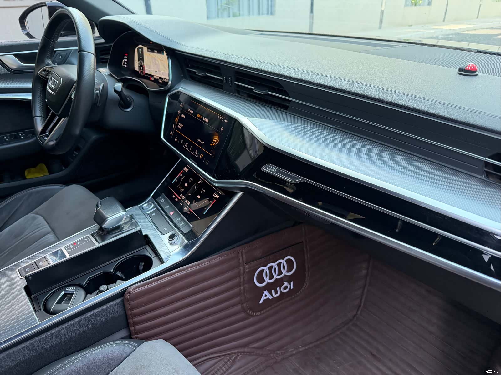 Audi A6L, 2019 10