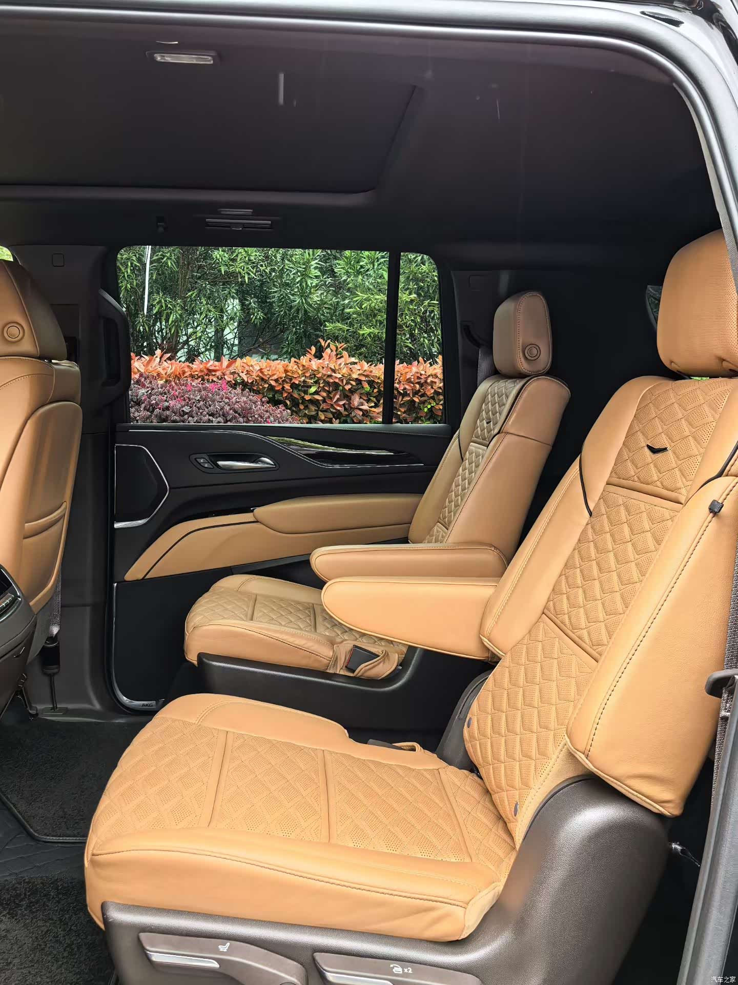 Cadillac Escalade, 2024 8