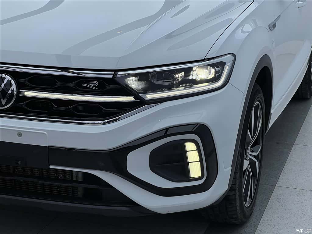 Volkswagen T-ROC, 2025 все фото