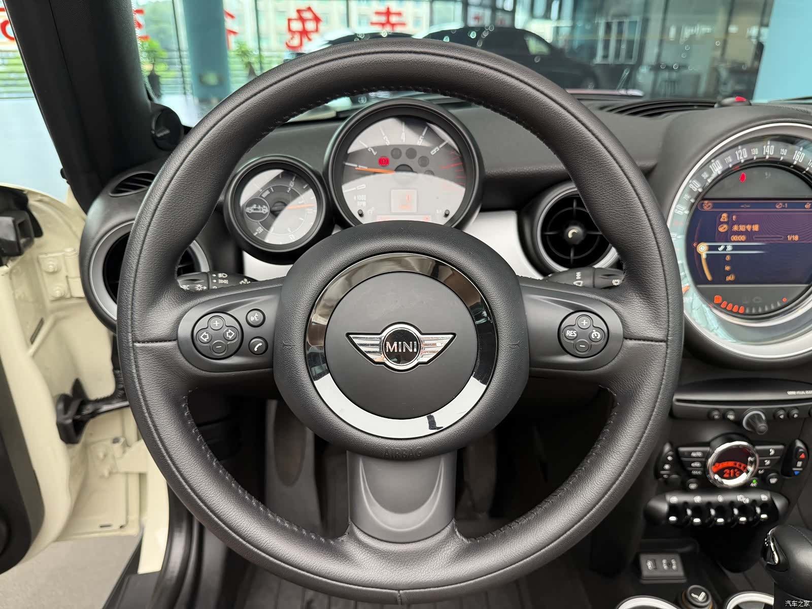 Mini Cooper, 2014 10
