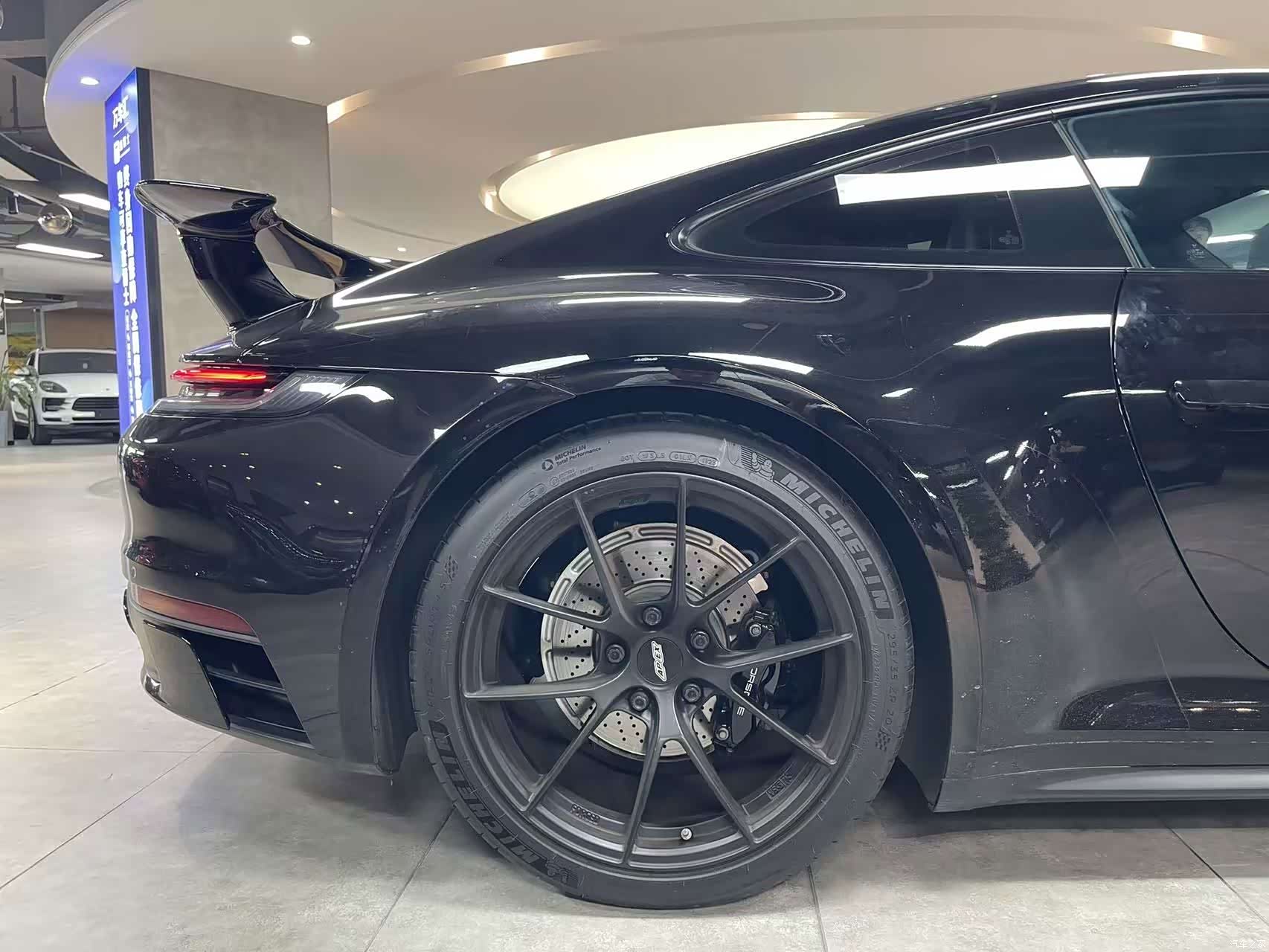 Porsche 911, 2022 13
