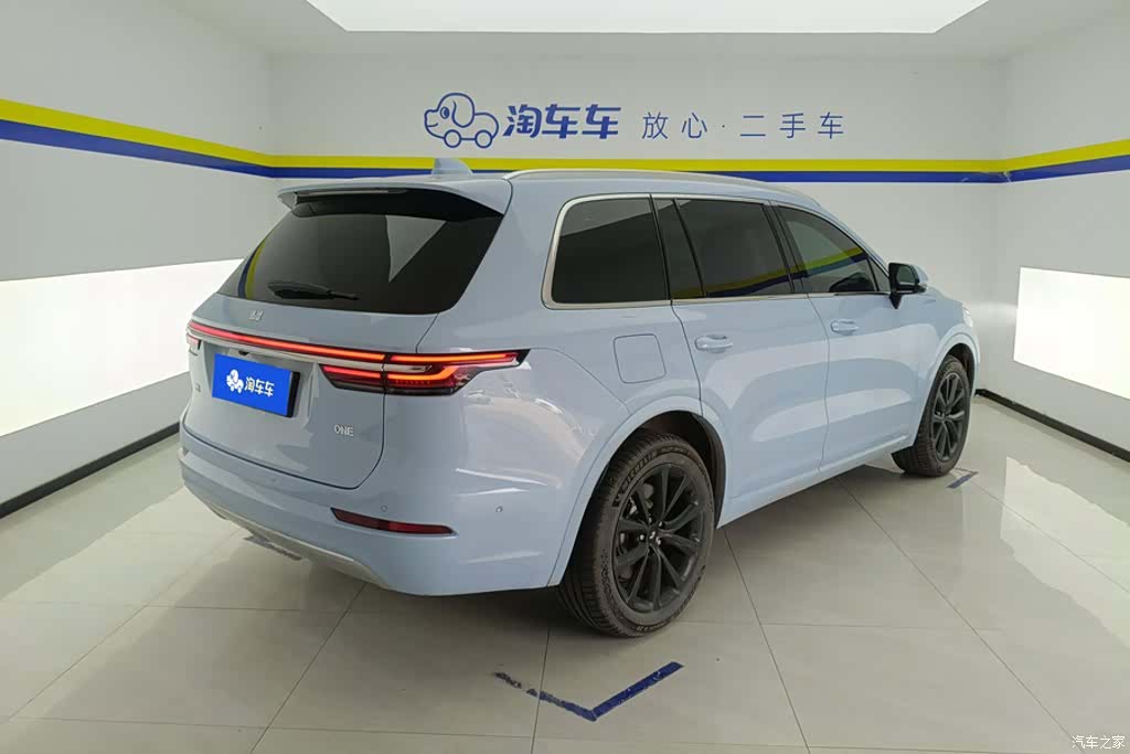 Li Auto ONE, 2022 3