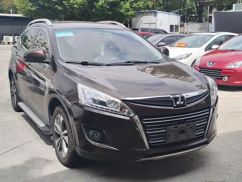 Luxgen Excellent 6 SUV