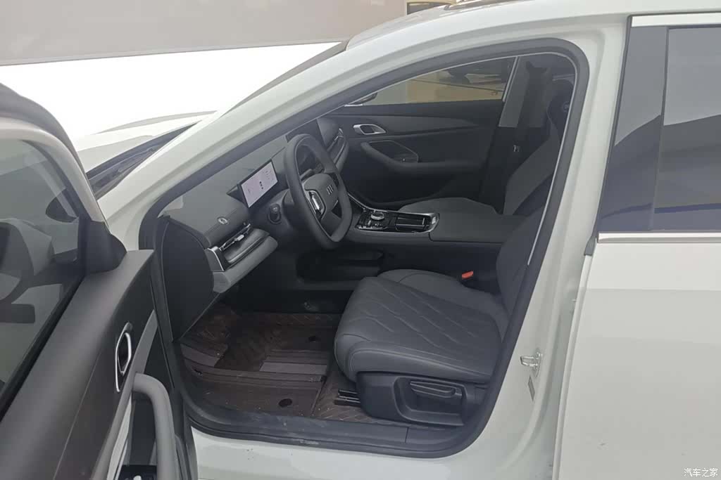 Geely A7, 2025 9
