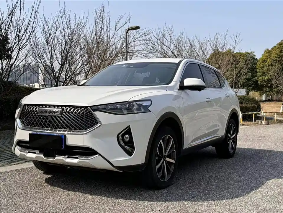 Haval F7