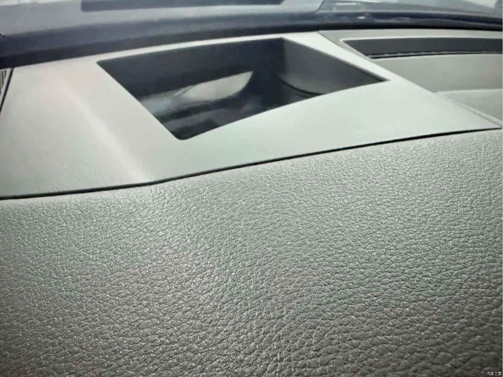 Audi A6L, 2020 9