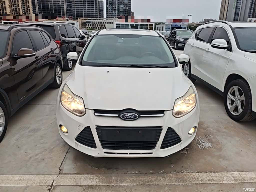 Ford Focus, 2014 3