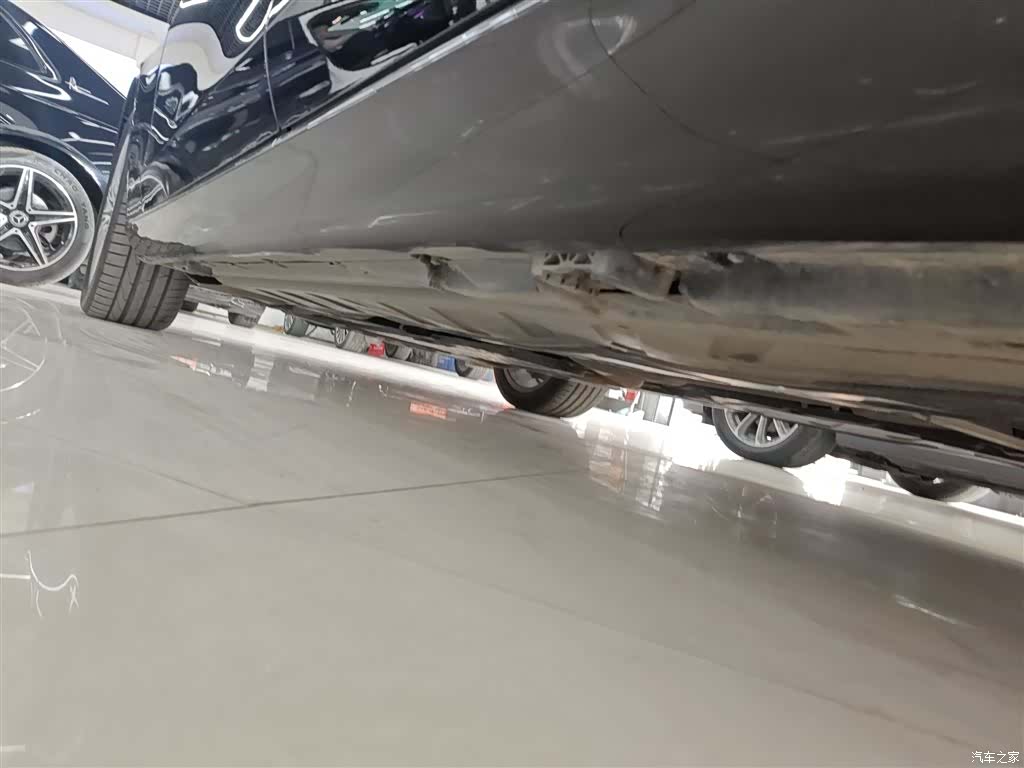Mercedes-Benz E-Class, 2022 22