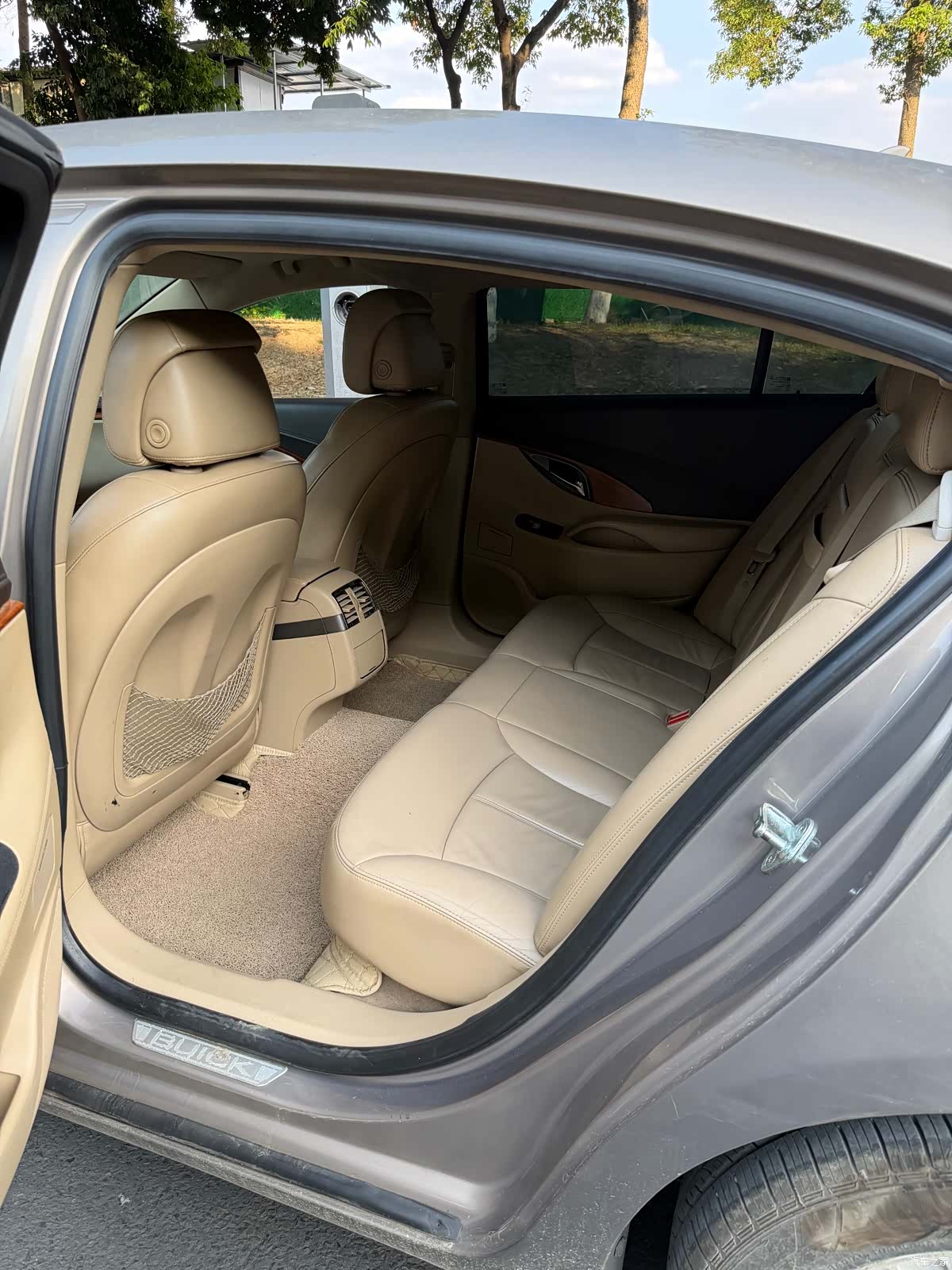 Buick LaCrosse, 2012 11