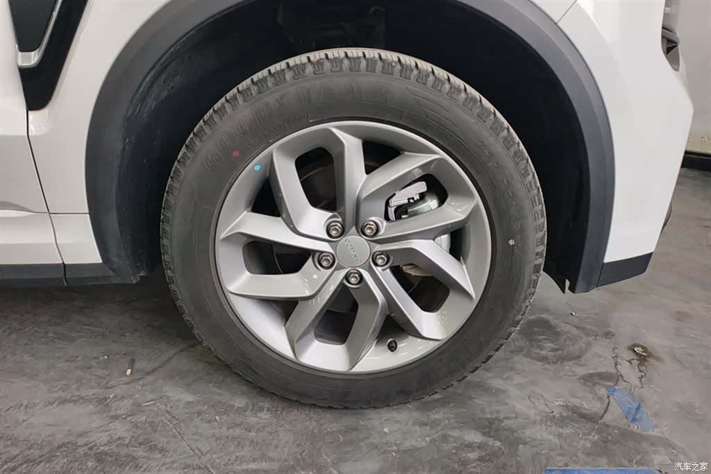 Lynk & Co 01, 2024 6