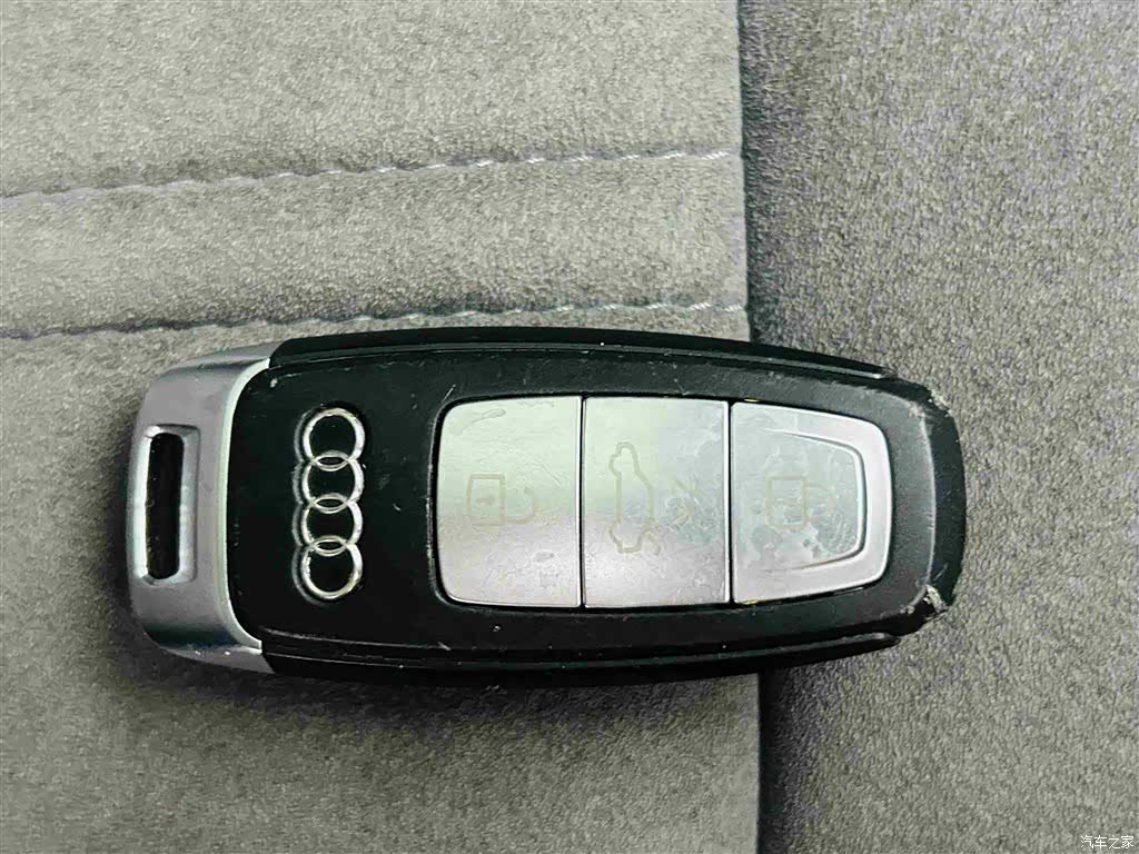 Audi A6L, 2020 13