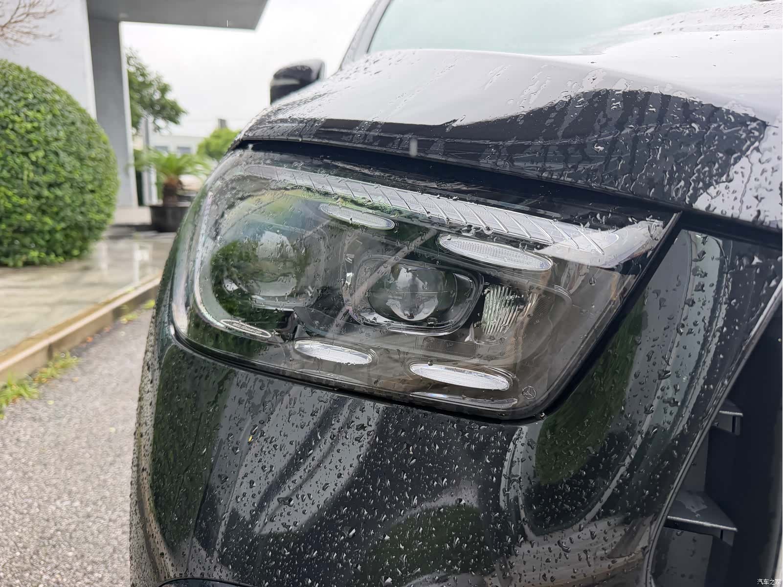 Mercedes-Benz GLE, 2025 12