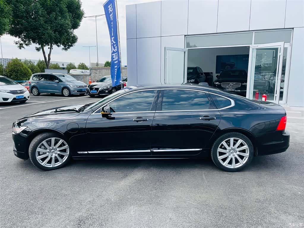 Volvo S90, 2019 3