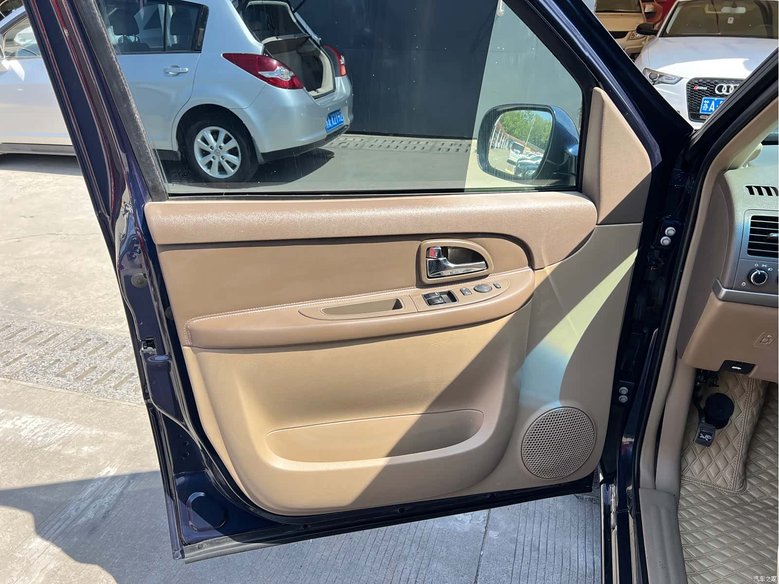 Buick GL8, 2014 6