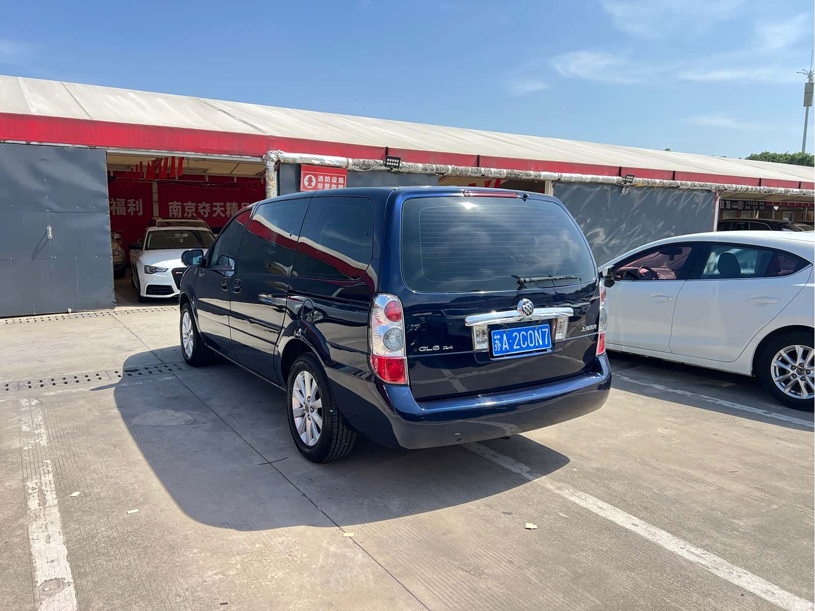 Buick GL8, 2014 19