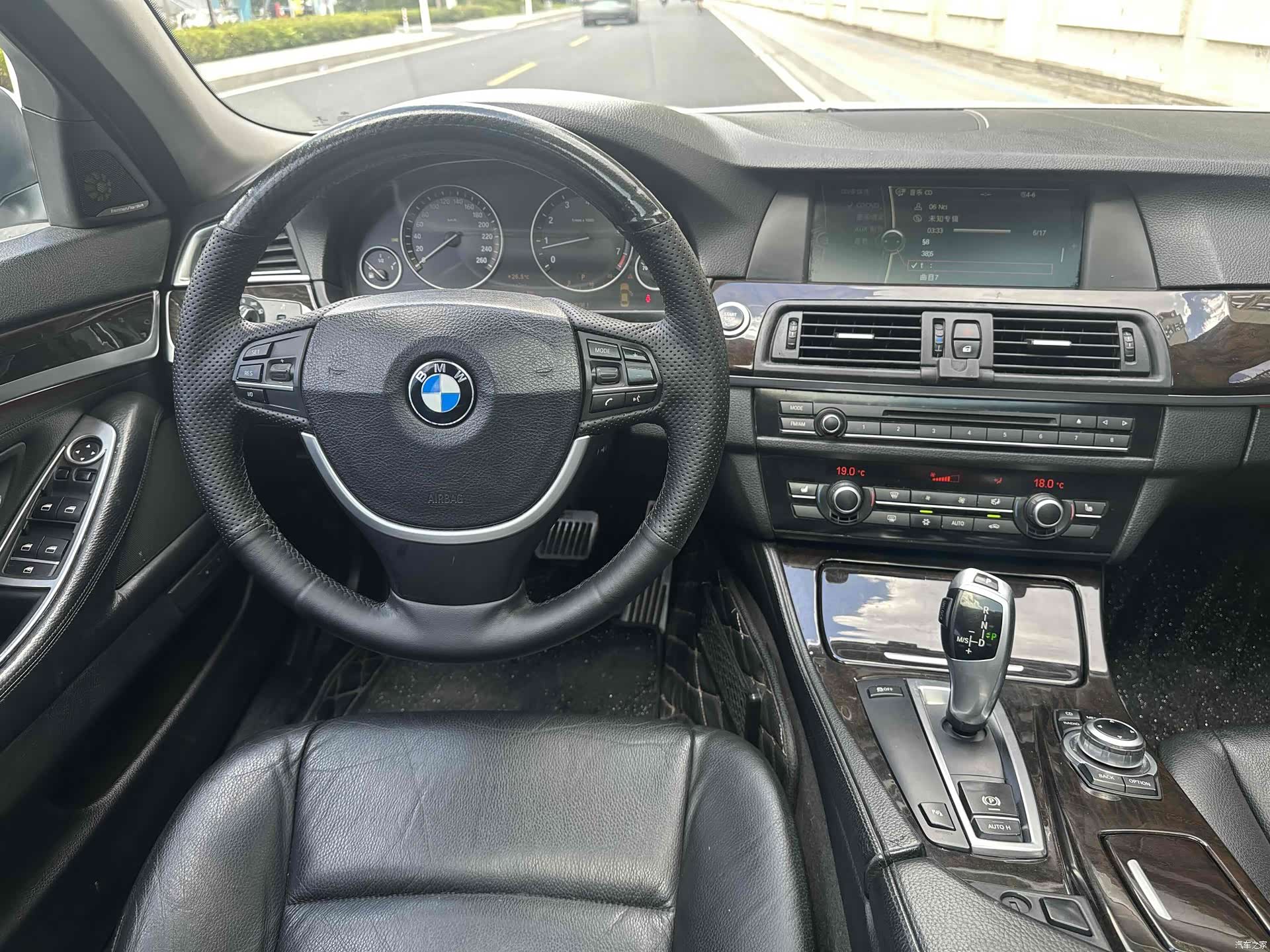 BMW 5 Series, 2010 11
