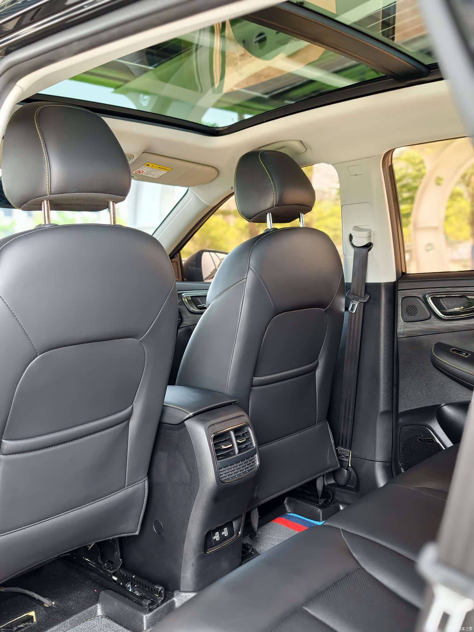 Roewe RX5, 2022 16