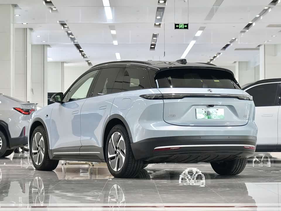 NIO ES6