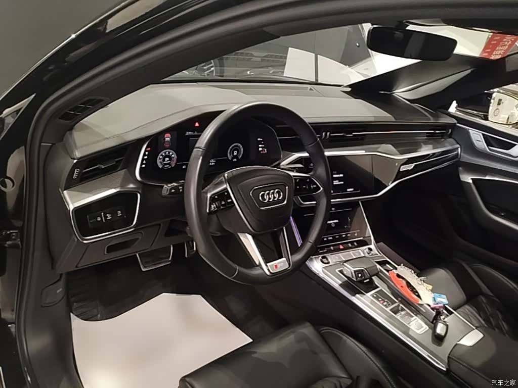 Audi A6L, 2025 11