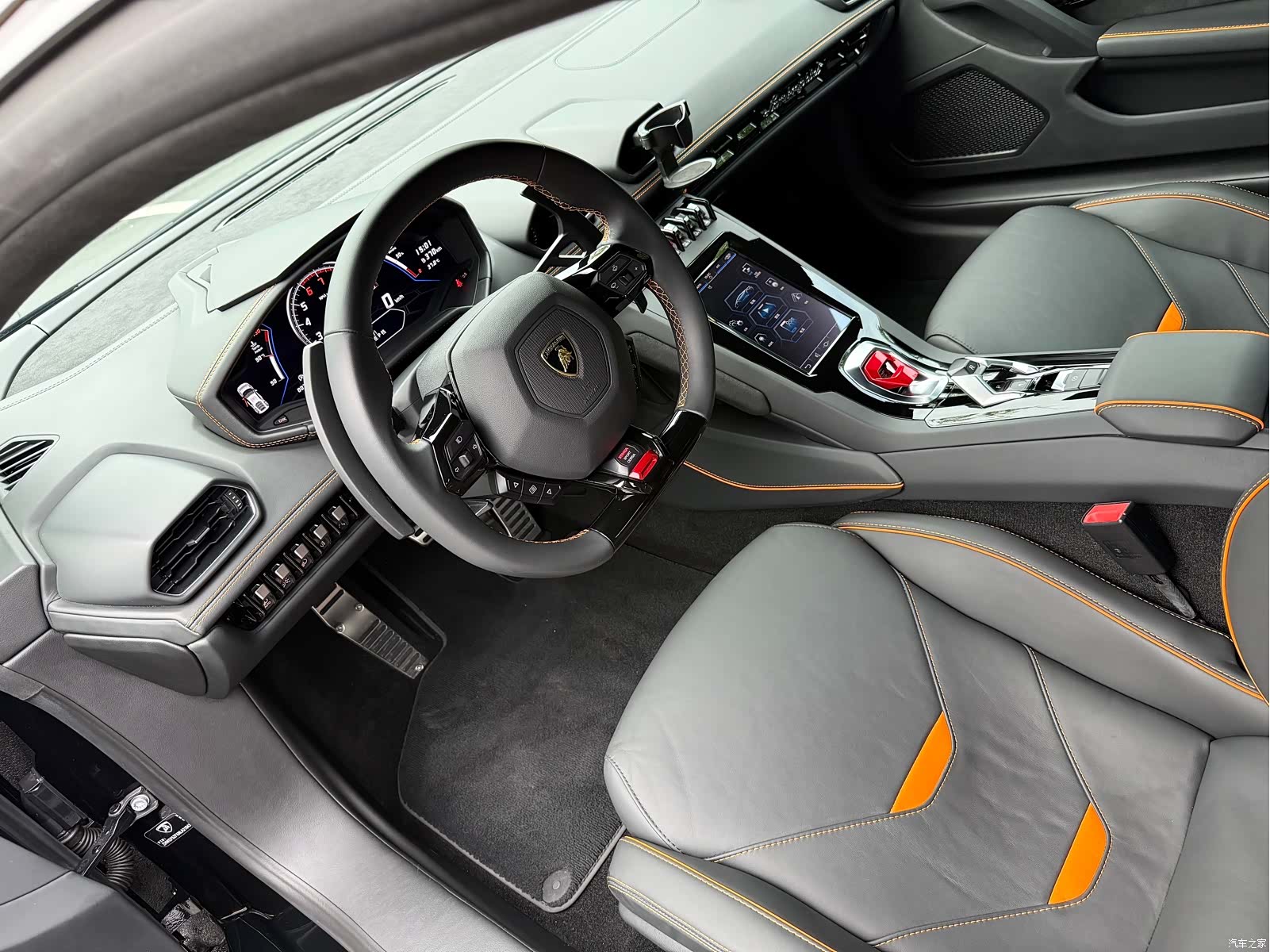 Lamborghini Huracán, 2023 8
