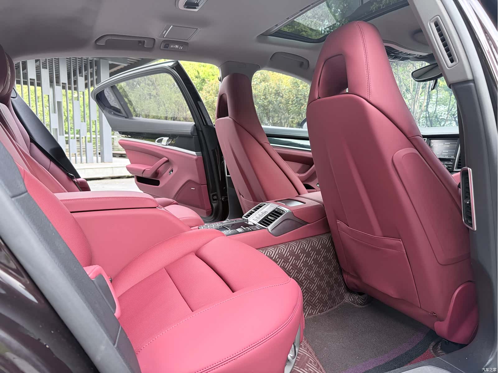 Porsche Panamera, 2015 11