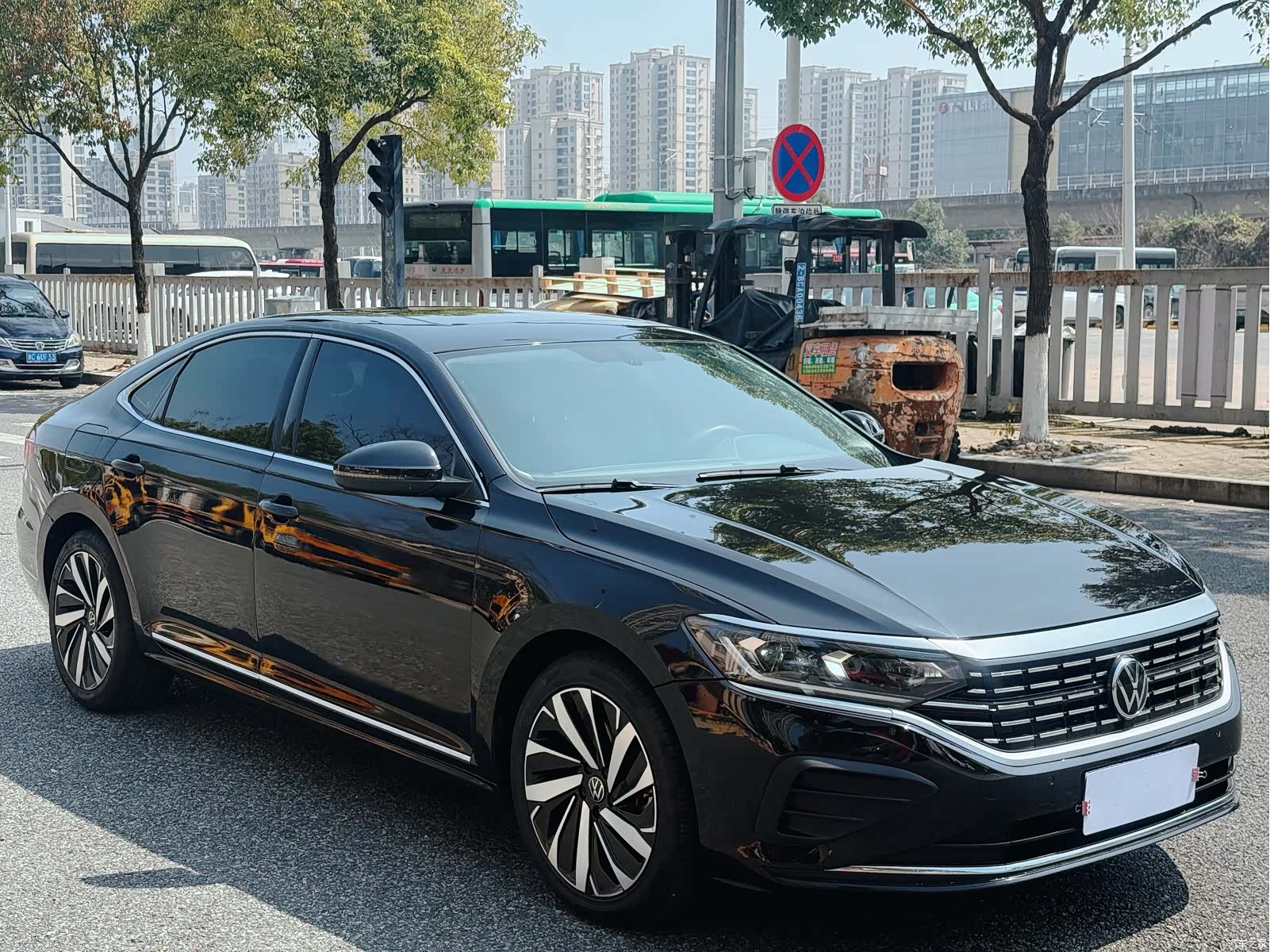 Volkswagen Passat, 2024 1