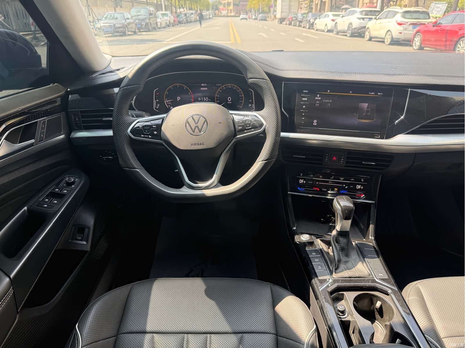 Volkswagen Passat, 2024 13