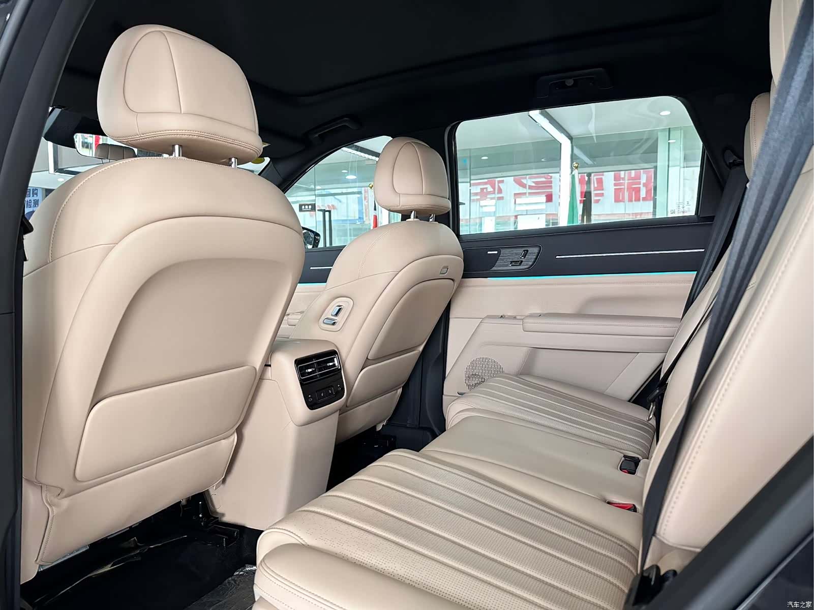 Jetour L7, 2025 8