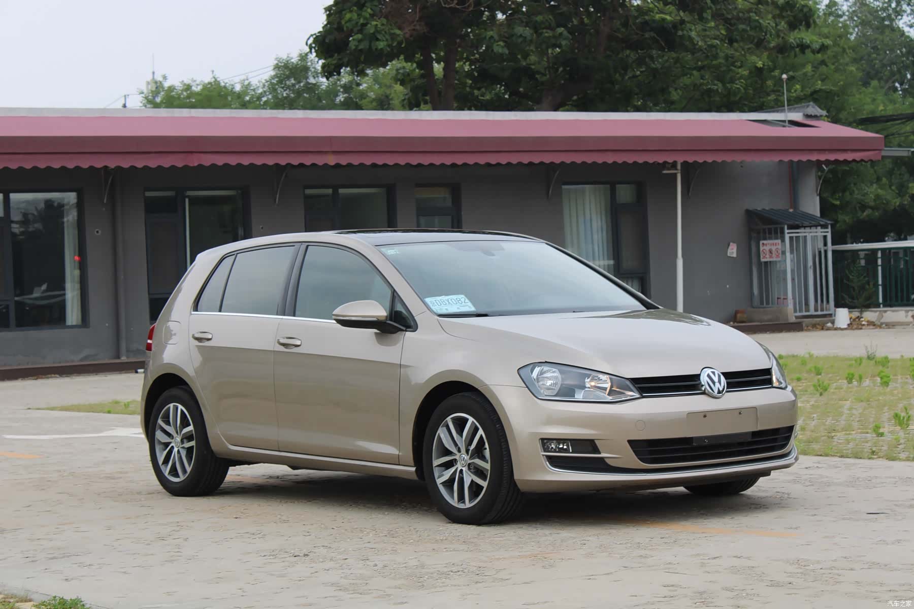 Volkswagen Golf, 2016 3