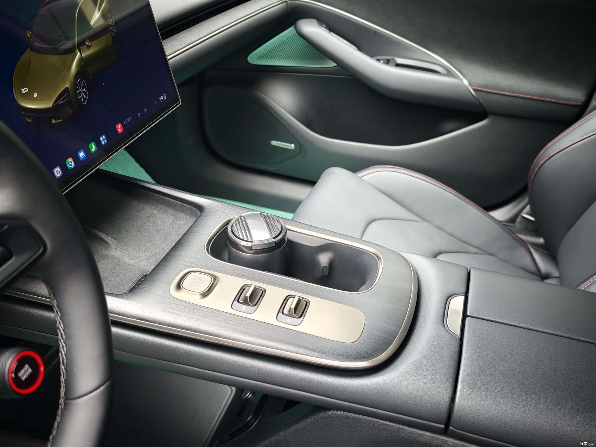 Xiaomi SU7, 2024 8