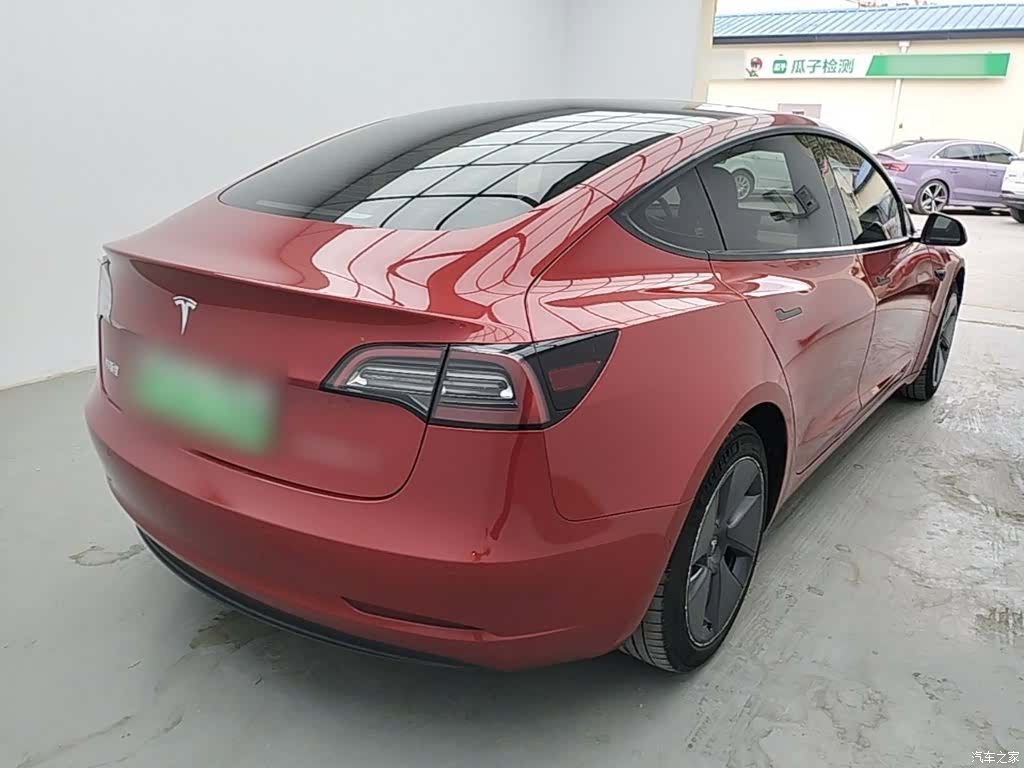 Tesla Model 3, 2022 7