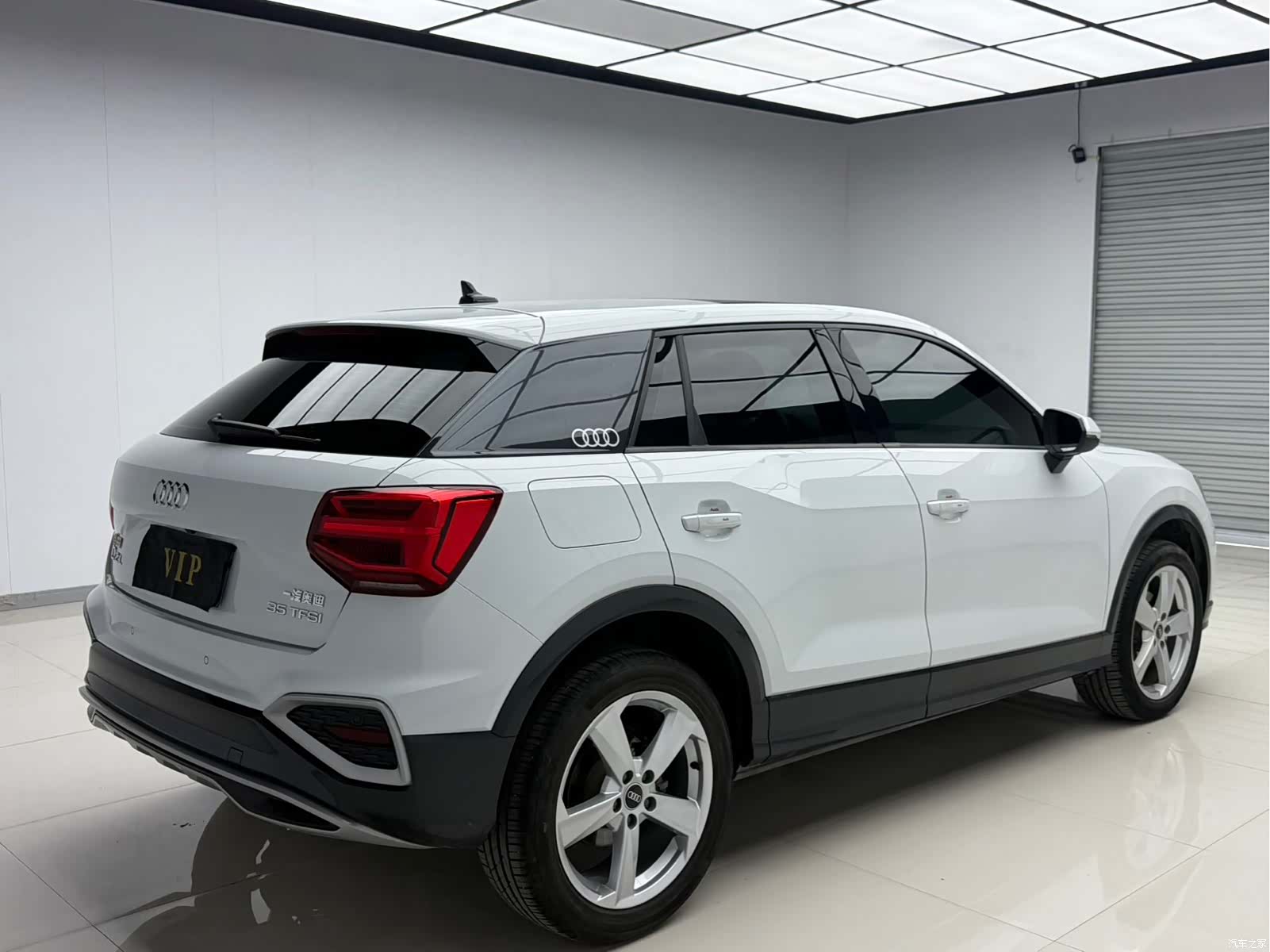 Audi Q2L, 2022 4