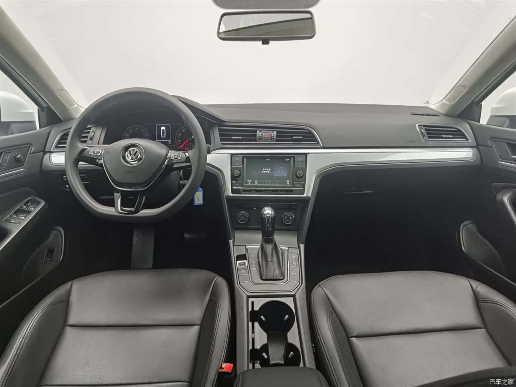 Volkswagen Lamando, 2020 все фото