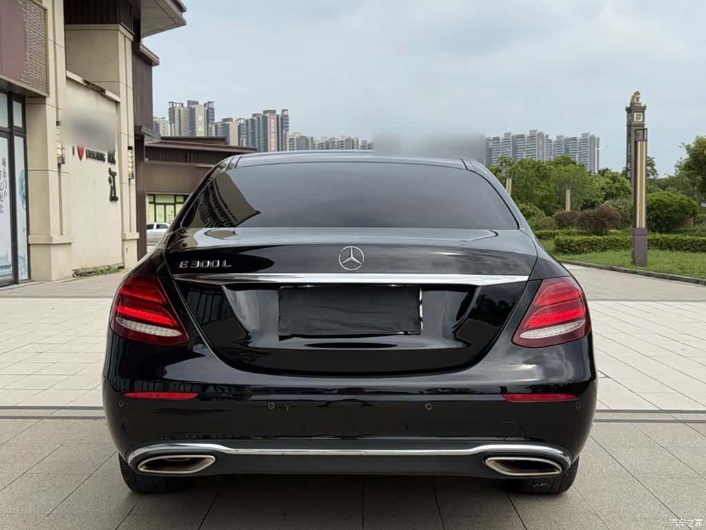 Mercedes-Benz E-Class, 2019 6