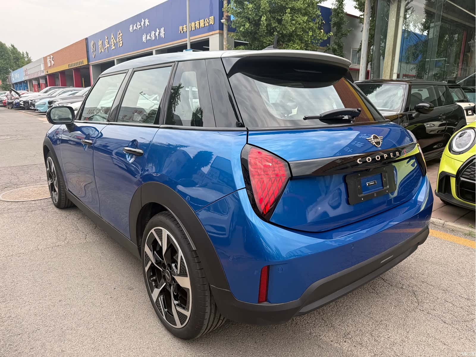 Mini Cooper, 2026 4
