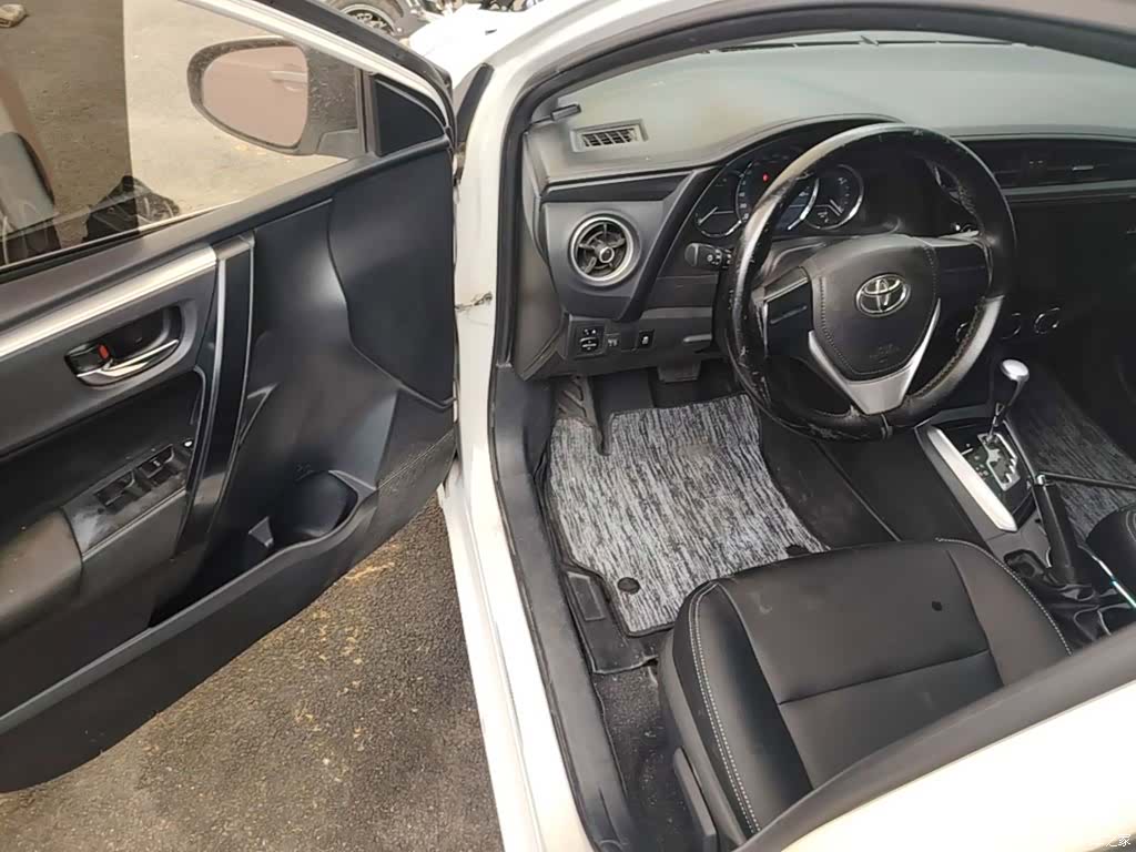 Toyota Corolla, 2019 16