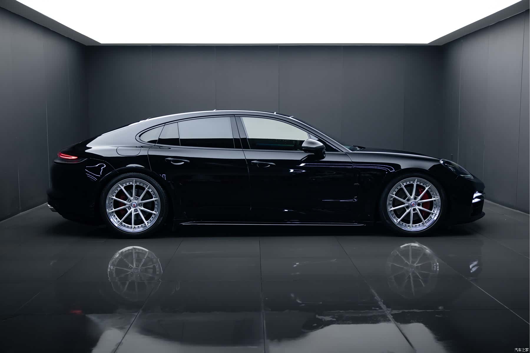 Porsche Panamera, 2022 4