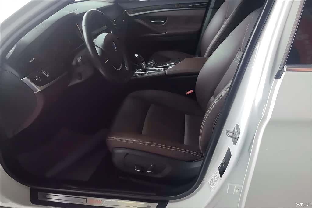 BMW 5 Series, 2016 9