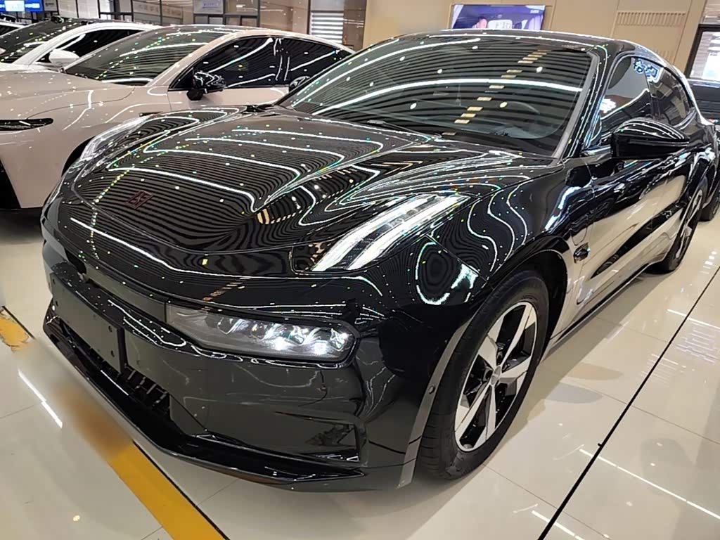 Zeekr 001