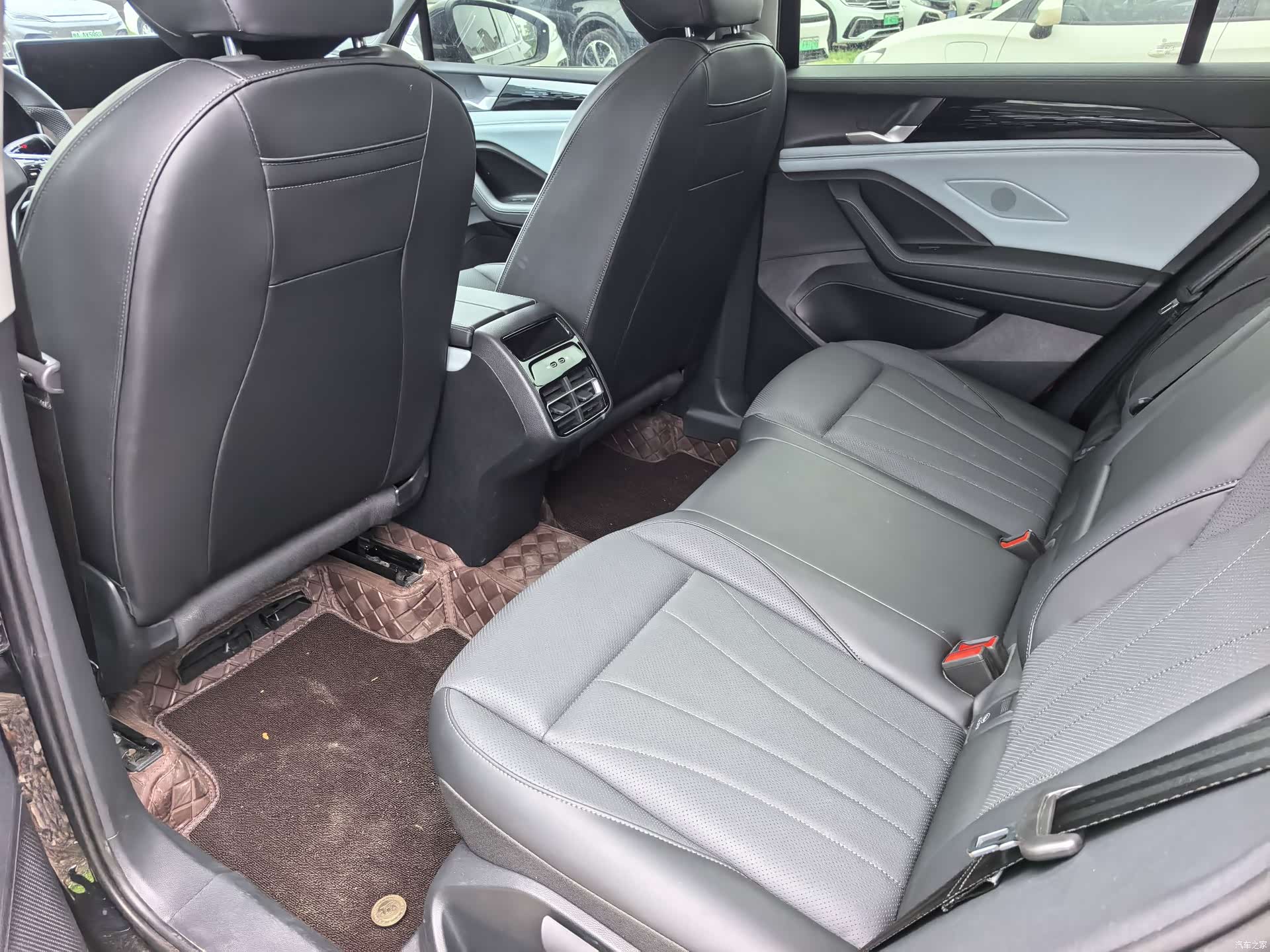 Volkswagen Tiguan L, 2025 все фото