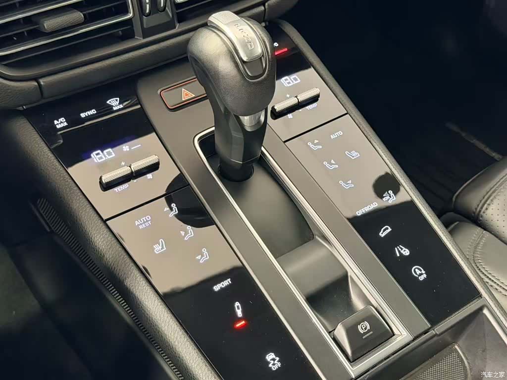 Porsche Macan, 2024 18