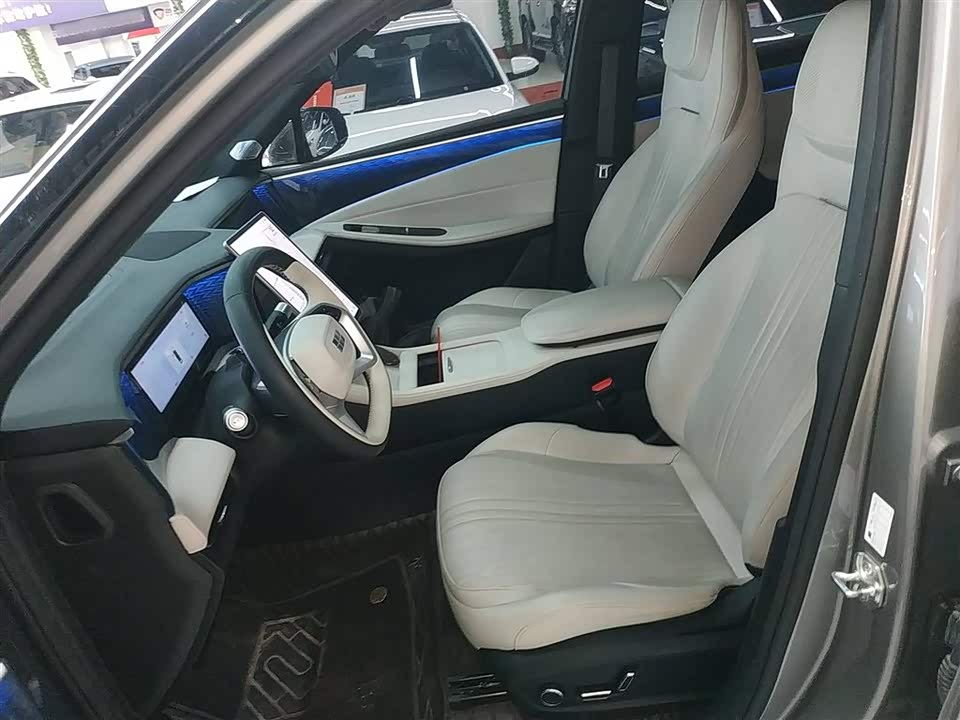 Geely Galaxy Galaxy L7