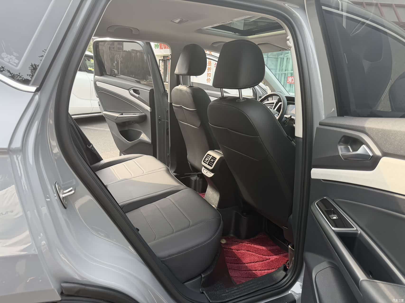 Volkswagen VS5, 2023 10